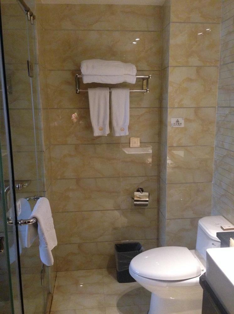 Guilin Golden Crown International Hotel Ngoại thất bức ảnh