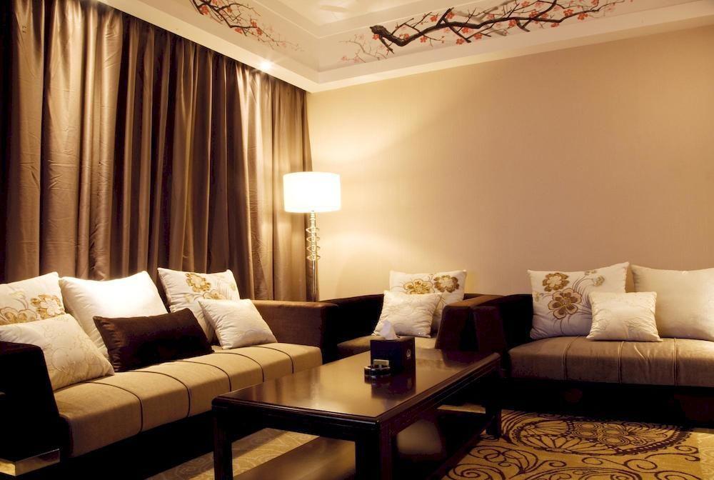 Guilin Golden Crown International Hotel Ngoại thất bức ảnh
